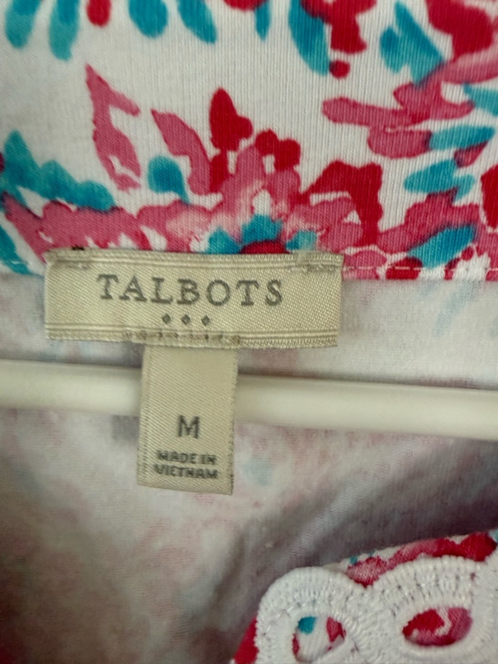 Talbots Pink Floral V-Neck Lace Trim Tunic - Picture 3 of 7